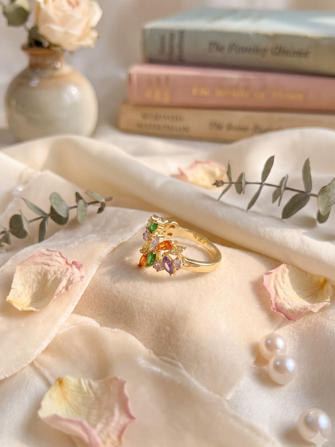 Leaf Glow Multicolor Crystal Ring
