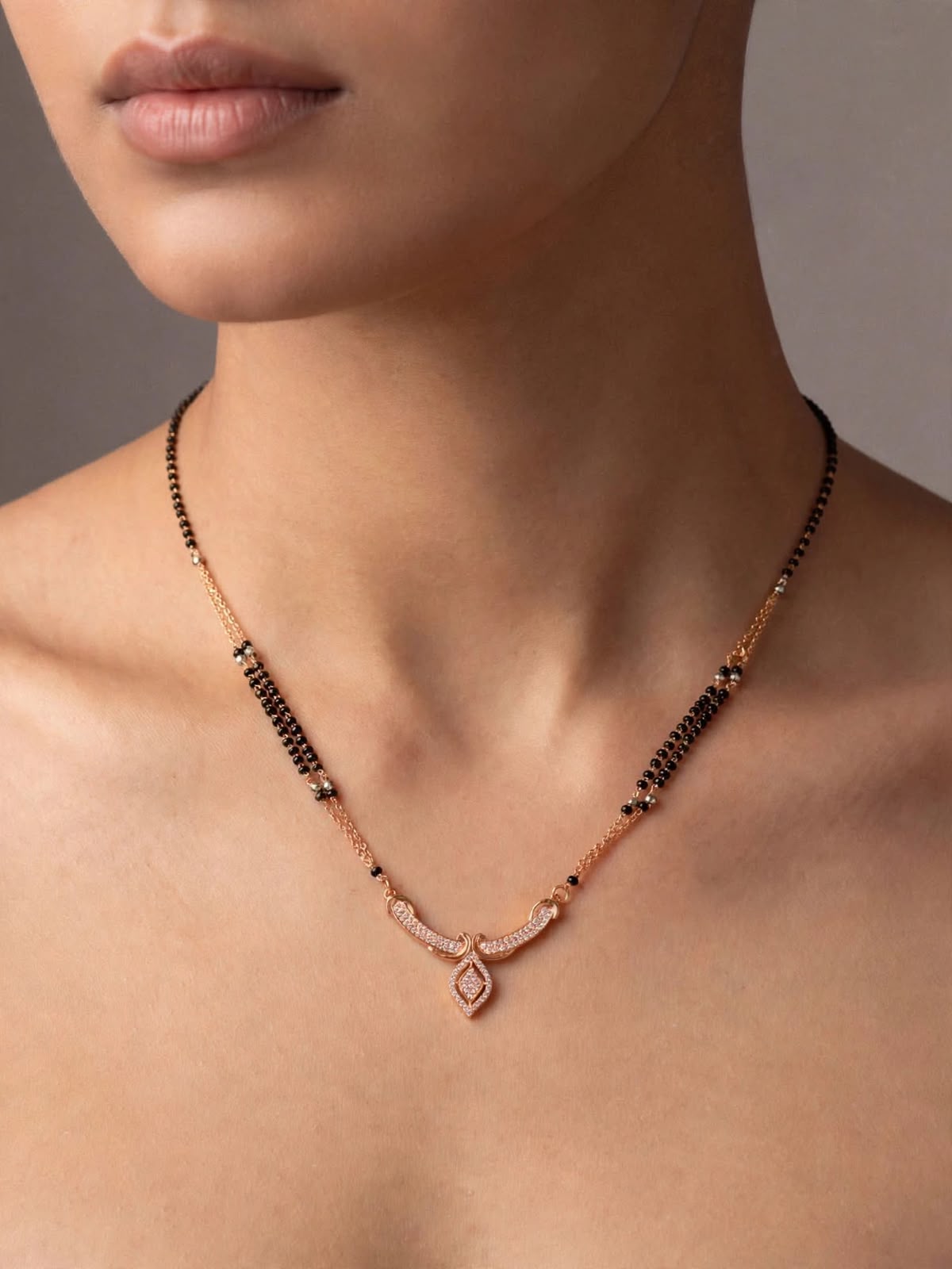 Rose Leaf Charm Curved Mangalsutra