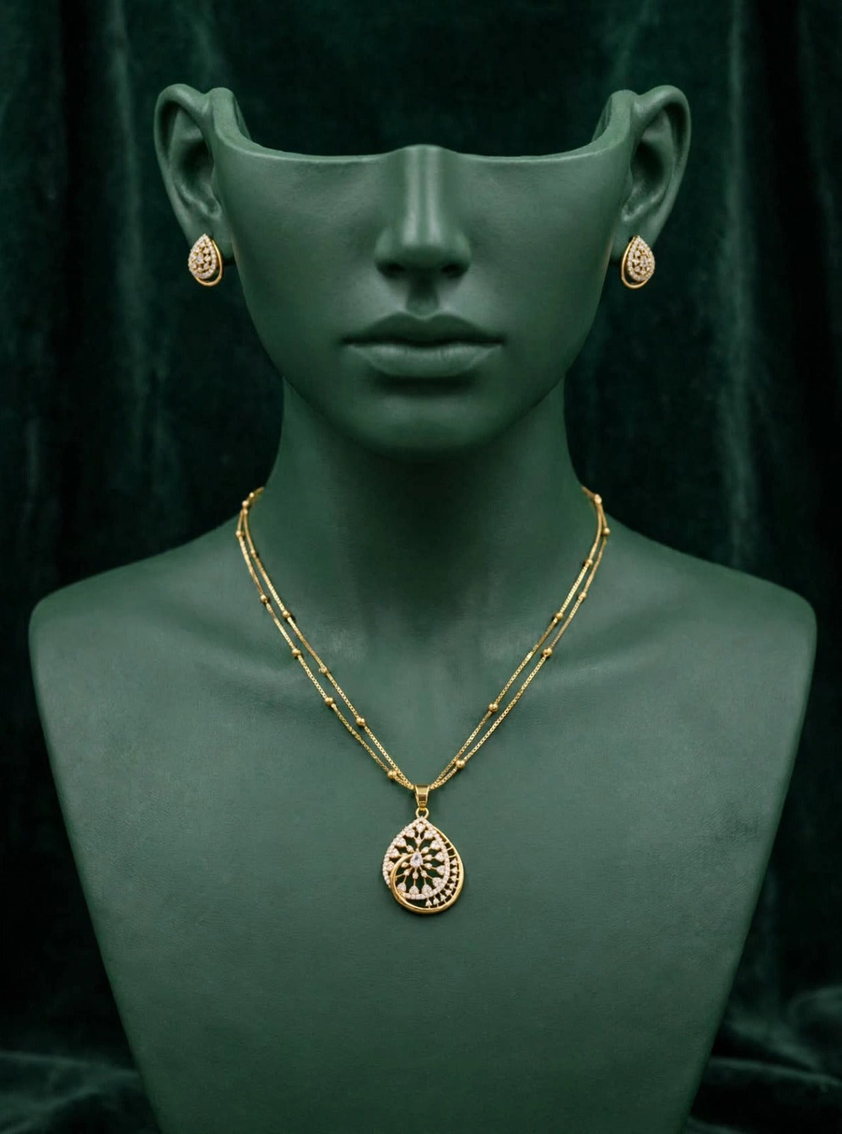Golden Teardrop Double-Layer Necklace Set