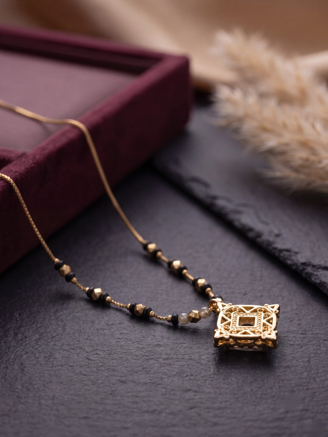 Royal Square Radiance Mangalsutra