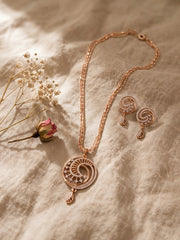 Rose Swirl Radiance Necklace Set