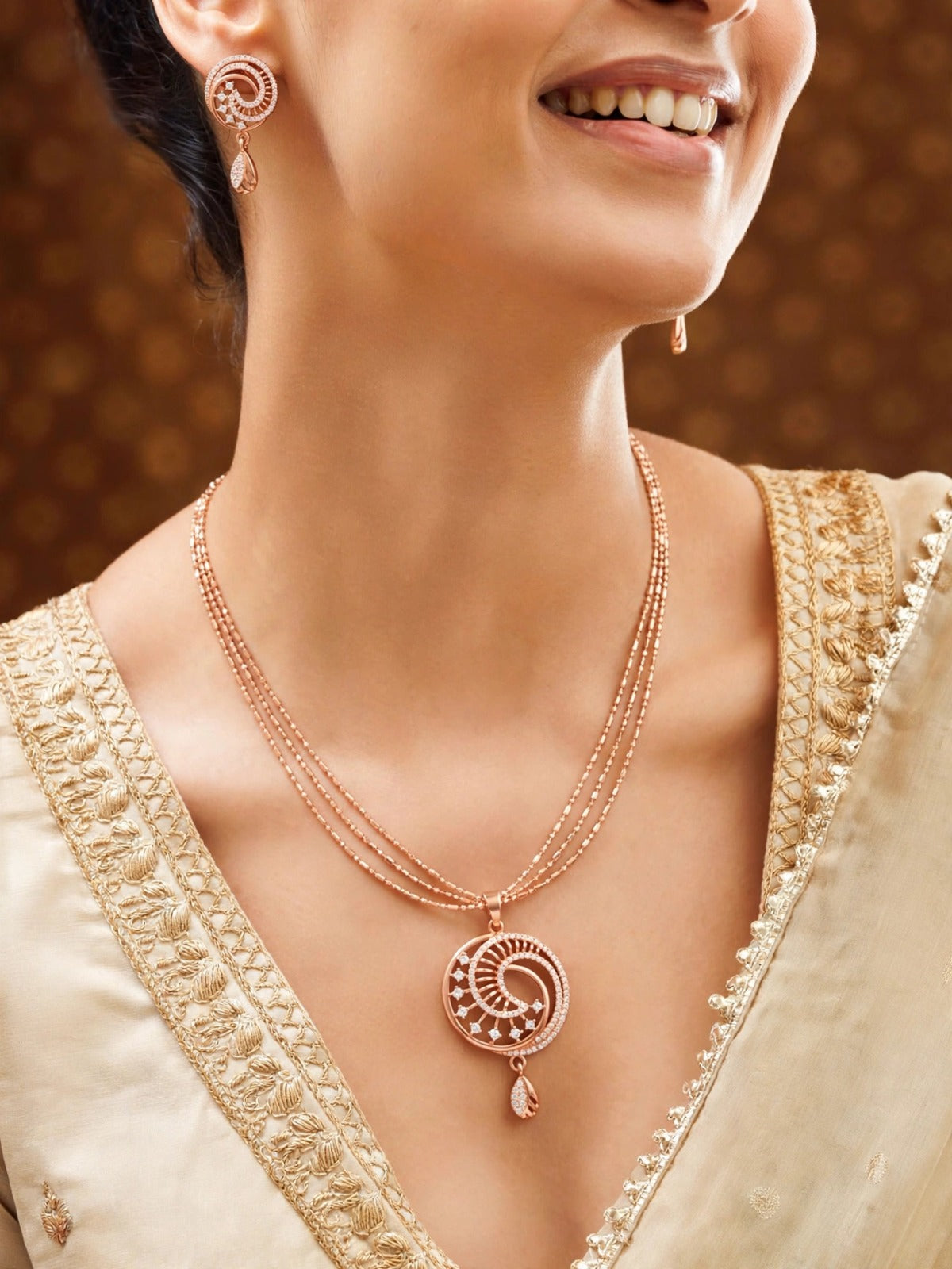Rose Swirl Radiance Necklace Set