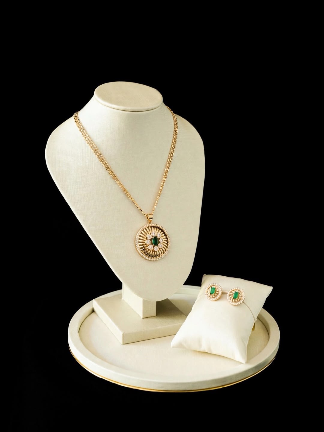 Rose Green Radiance Pendant Set