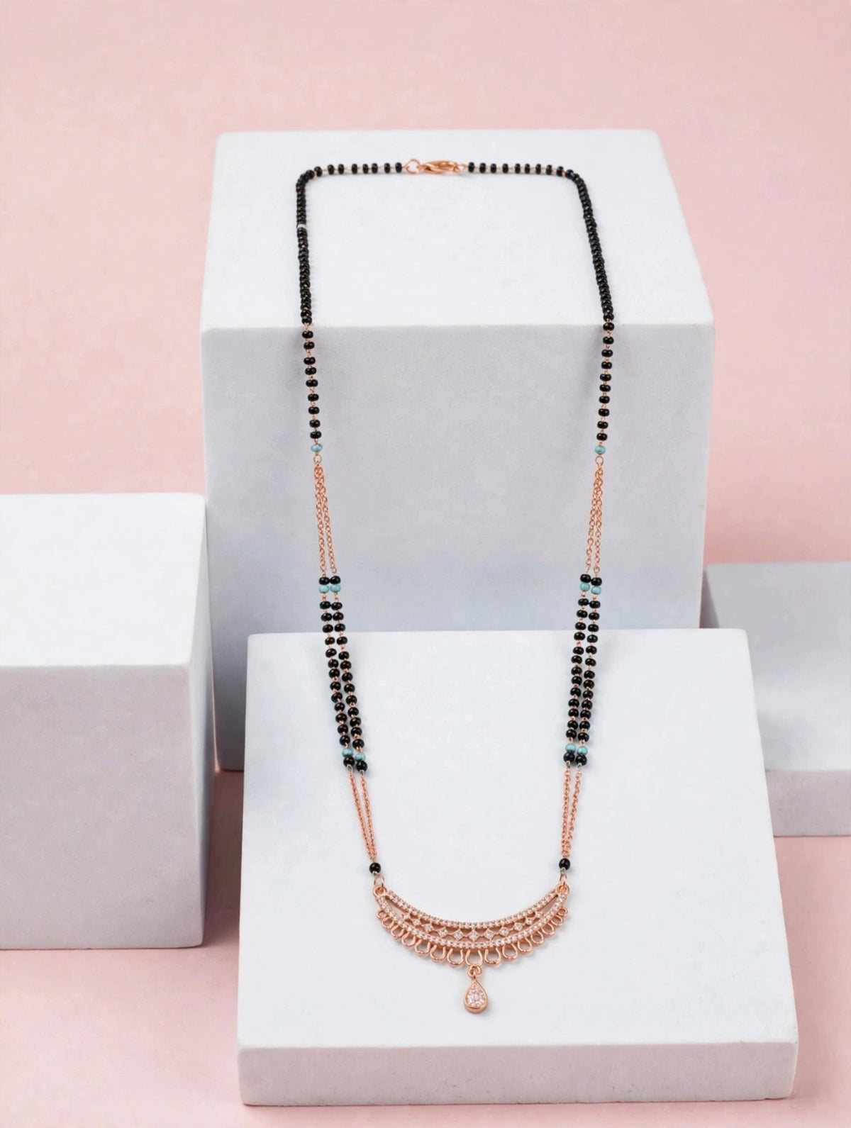Rose Curved Teardrop Mangalsutra