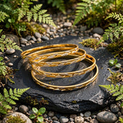 Vani Leaf Pattern Dual-Tone Bangle Set