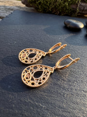 Majesty Blue Teardrop Filigree Earrings