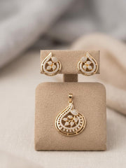 Zoya Teardrop Floral Pendant Set