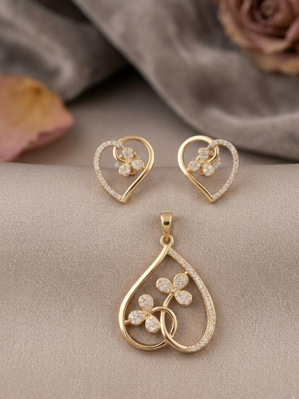 Florisse Heart Floral Pendant Set