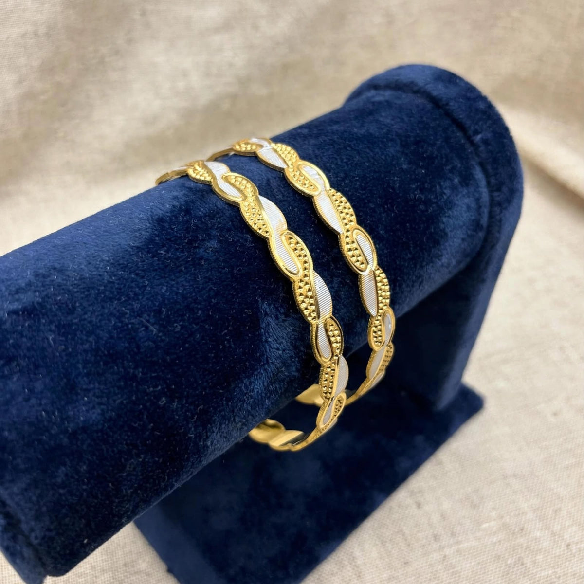 Mayuri Intertwined Wave Gold Bangle Set