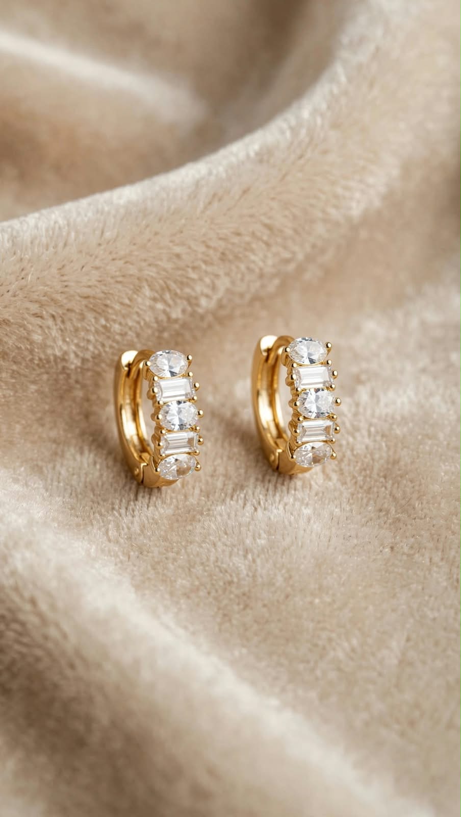 Dazzle Bali Geometric Crystal Earrings