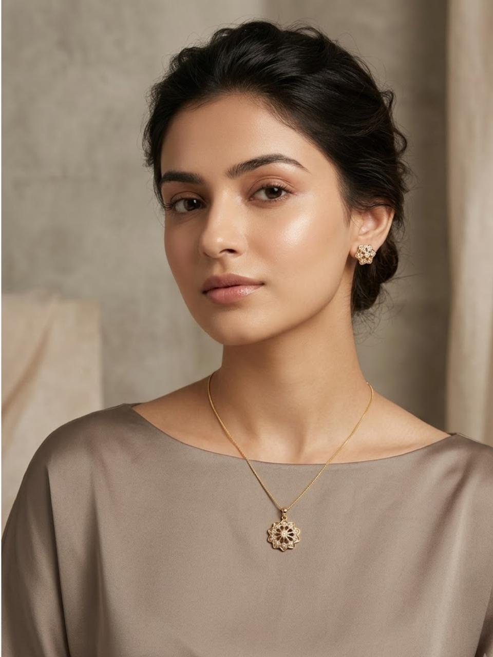 Nari Floral Radiance Pendant Set