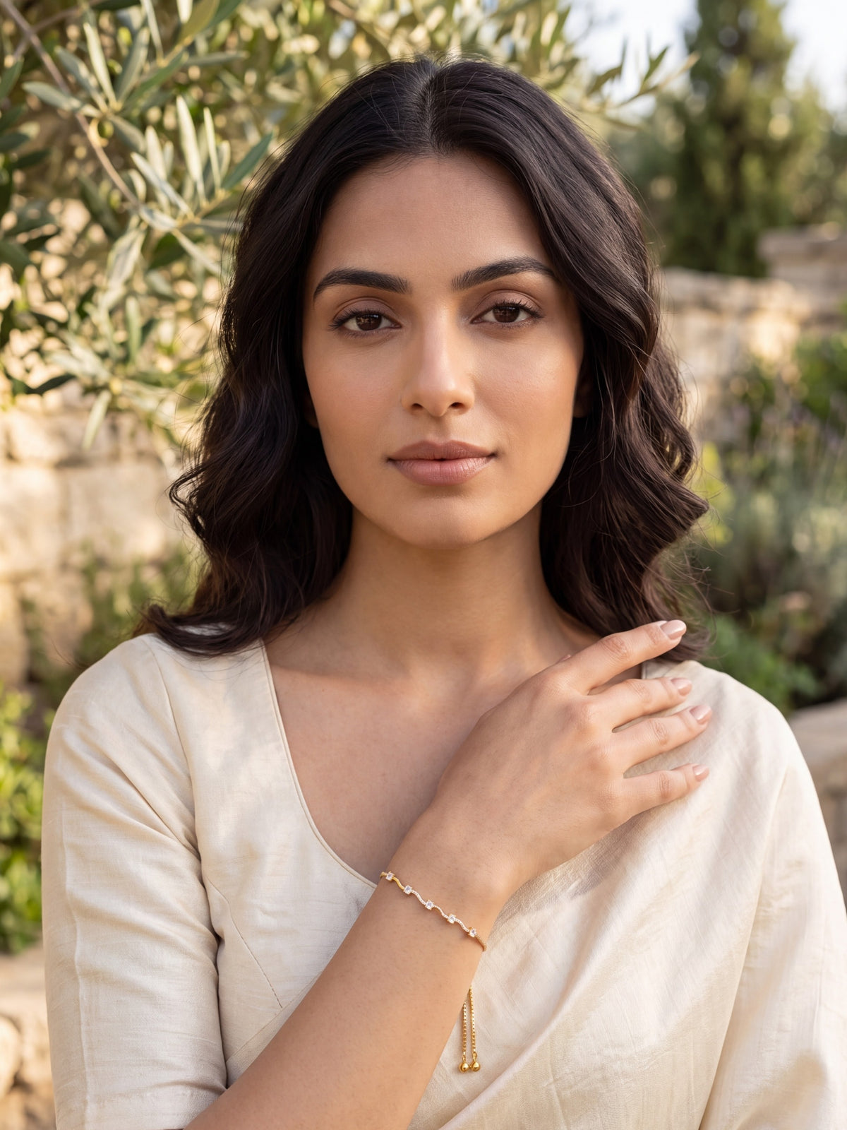 Minimal Starburst Crystal Bracelet