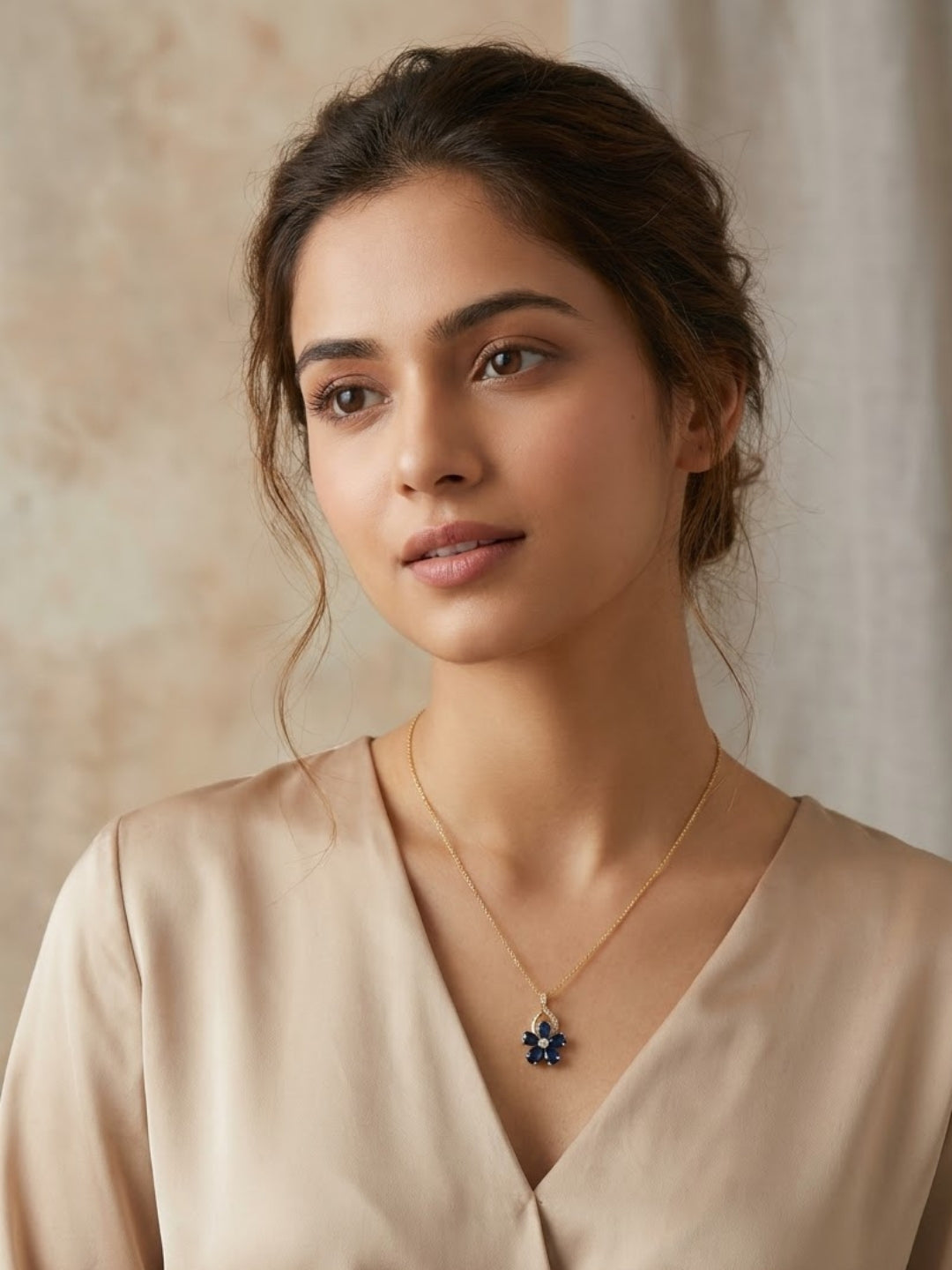 Sapphire Clover Bloom Pendant Necklace