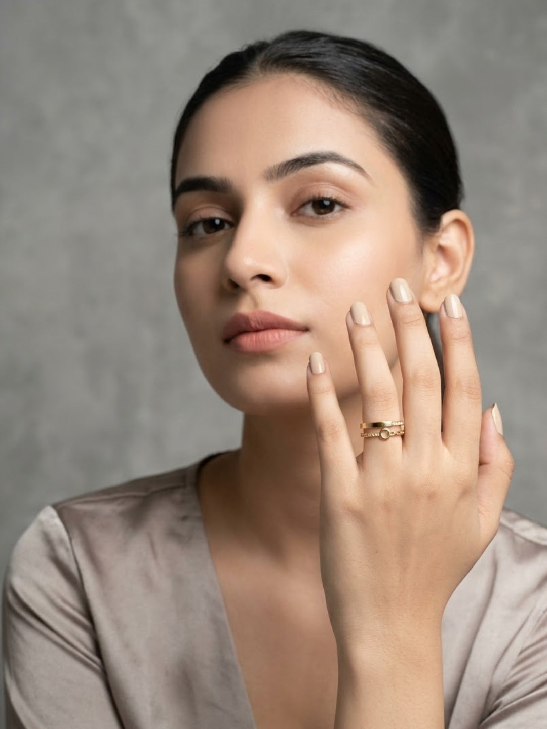 Tiara Link Circle Stackable Ring Set