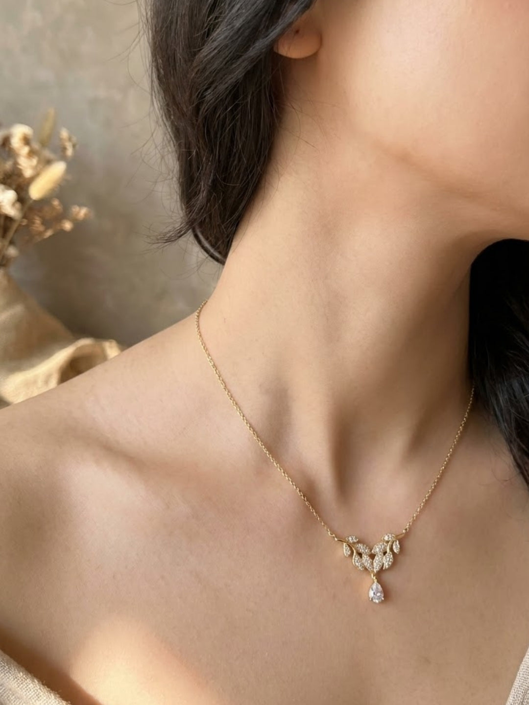 Pearl Leaf Vine Pendant Necklace