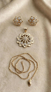 Nari Floral Radiance Pendant Set