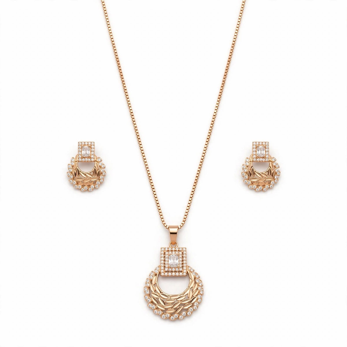 Golden Leaf Openwork Necklace Set