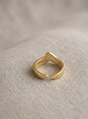 Luxe Link Royal Pavé Ring
