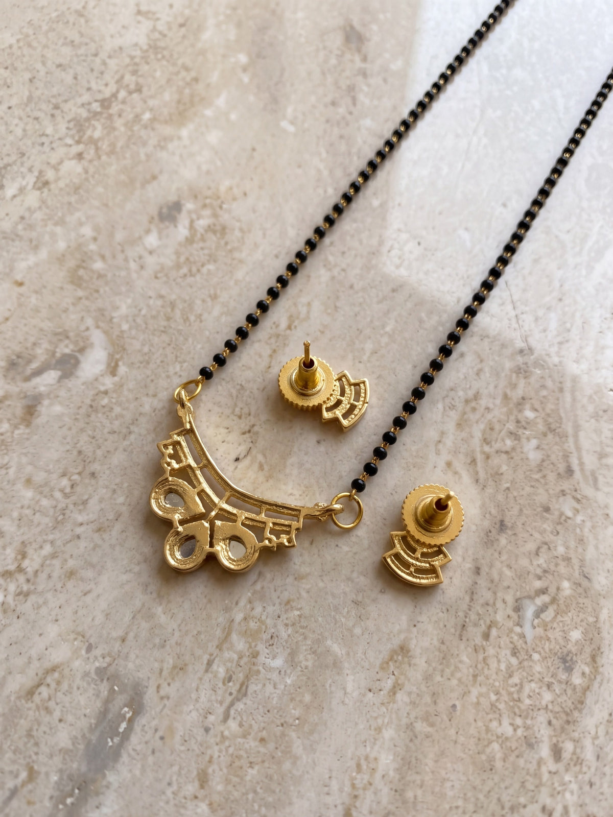 Piya Three-Drop Radiance Mangalsutra Set