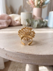 Rich Heavy Pearl Floral Ring