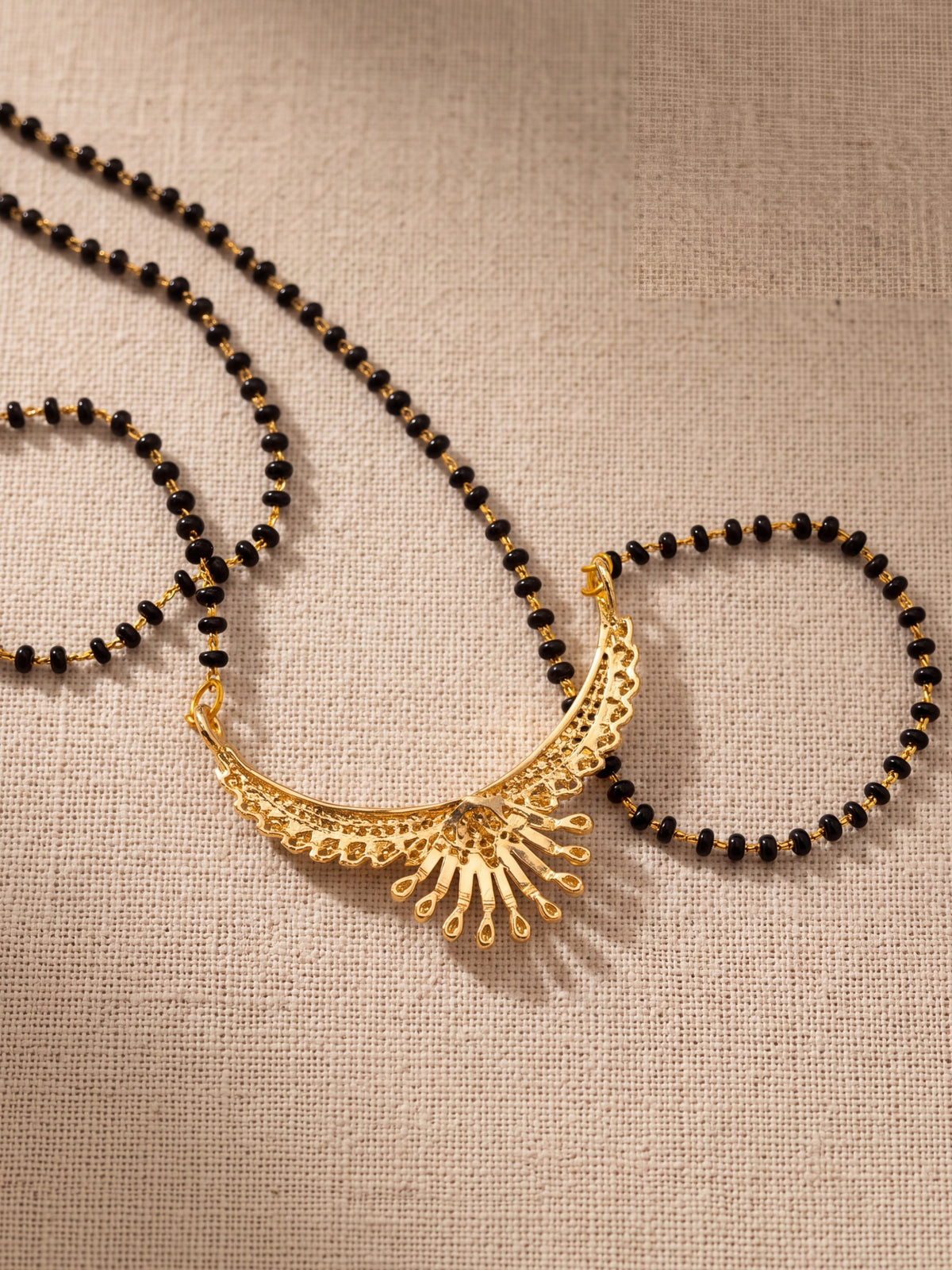 Mehfil Sunburst Stone Mangalsutra Set
