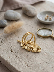 Rich Botanical Leaf Statement Ring