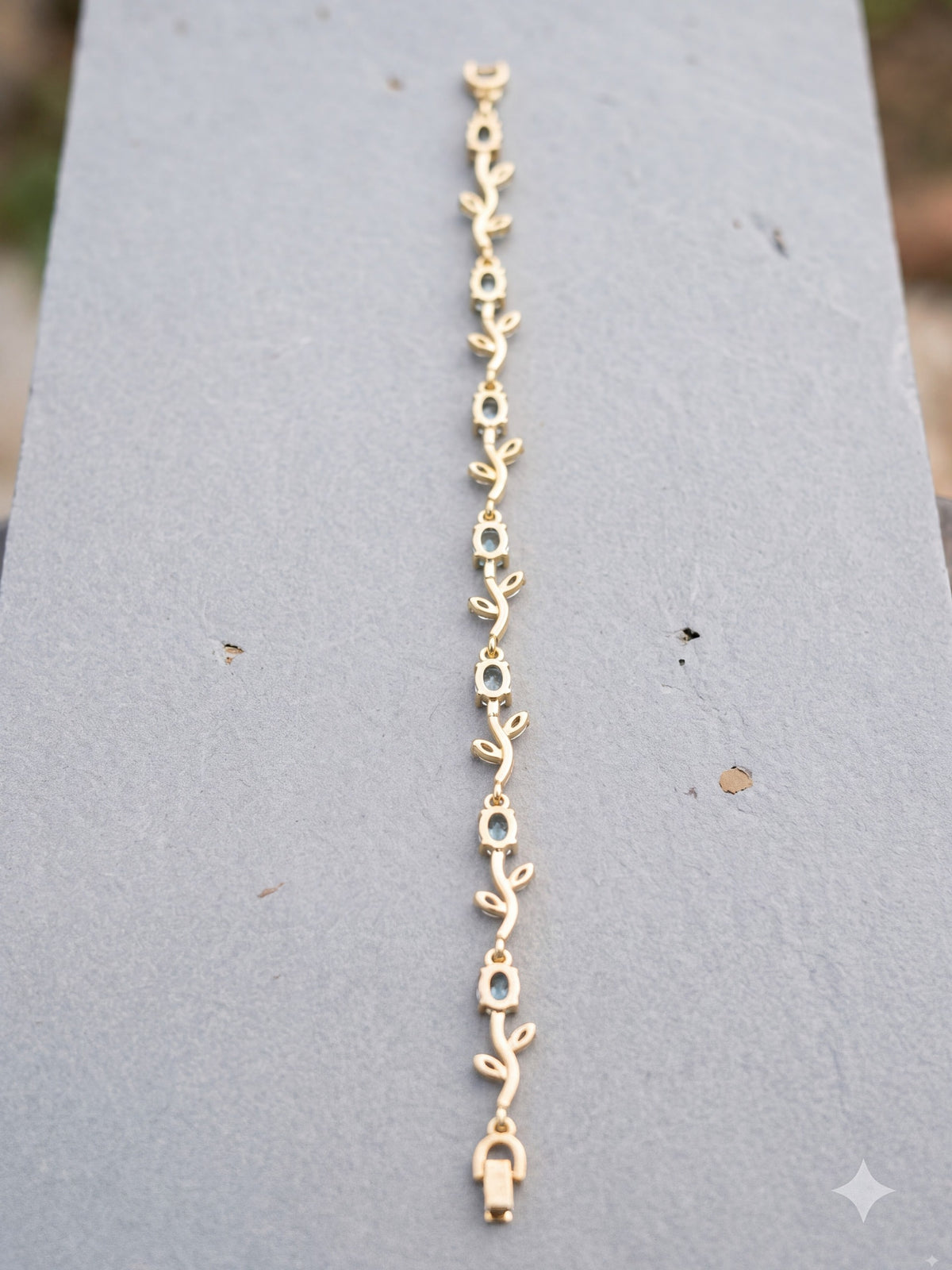 Tulip Love Sky Blue Bracelet