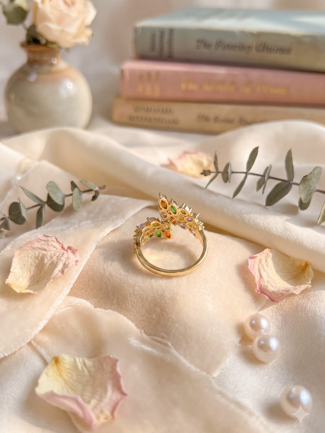 Leaf Glow Multicolor Crystal Ring