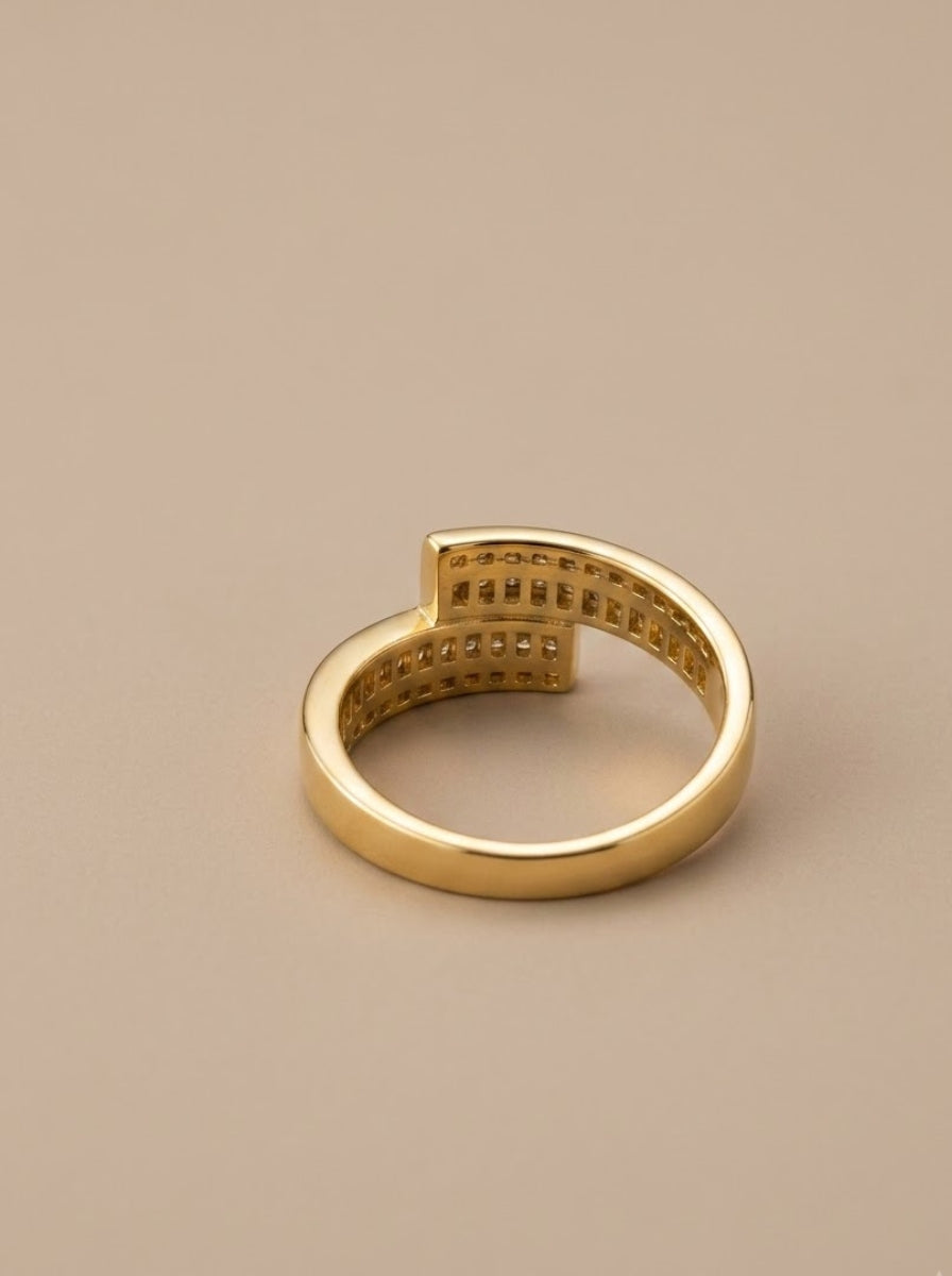Brilliant Beauty Geometric Ring