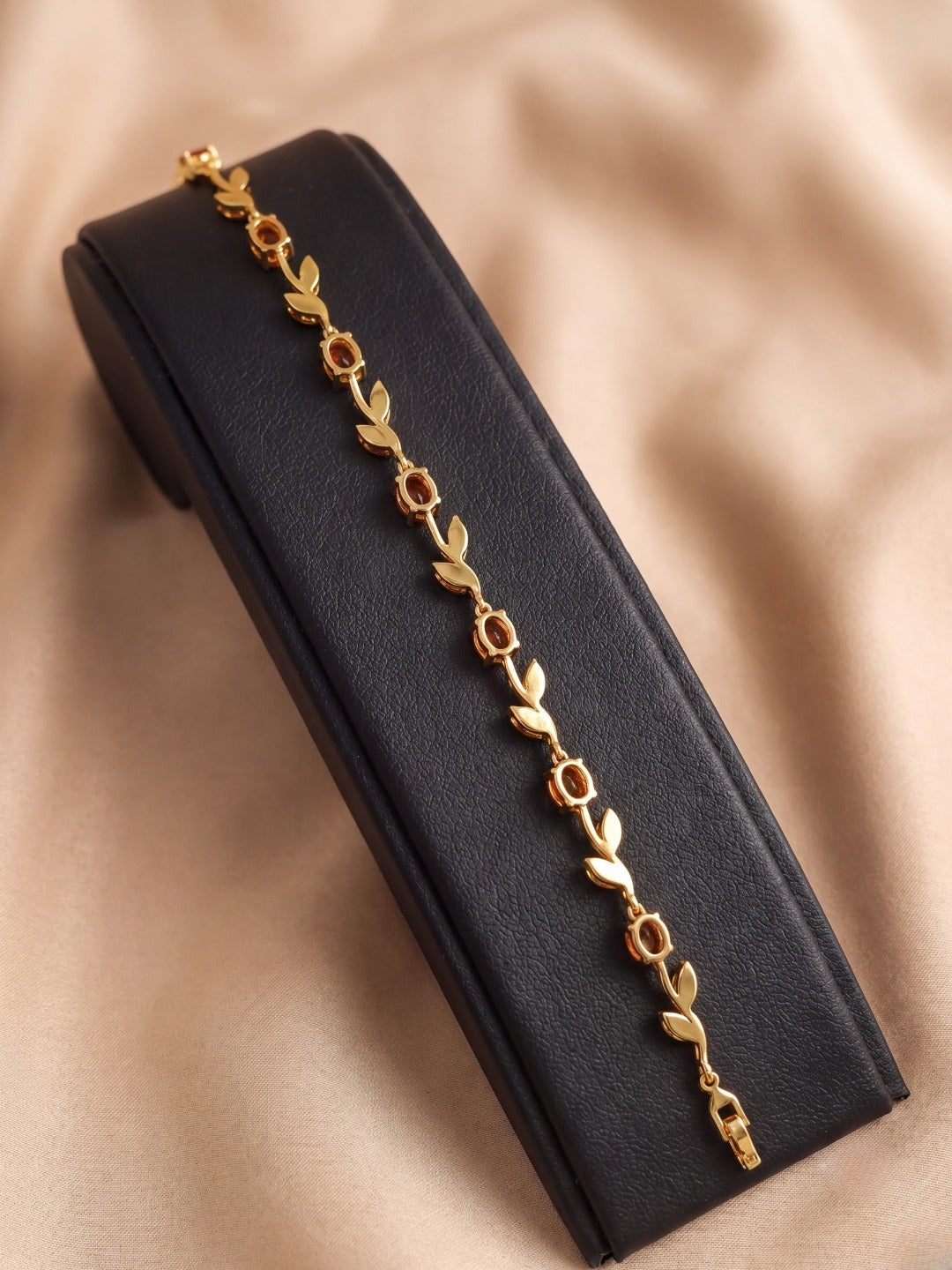 Tulip Love Ruby Bracelet