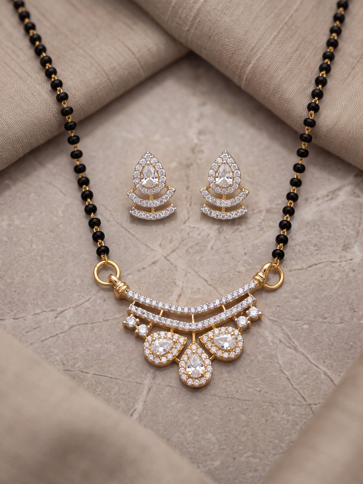 Piya Three-Drop Radiance Mangalsutra Set