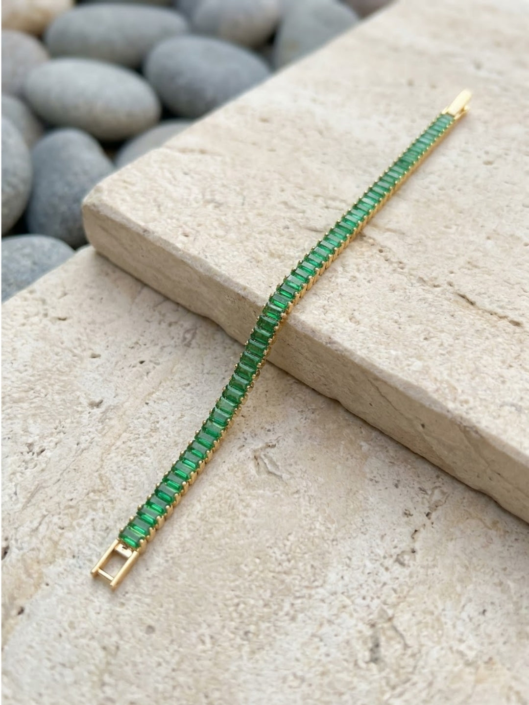 Twilight Emerald Link Bracelet