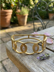 Modern Glow Oval Stone Kada