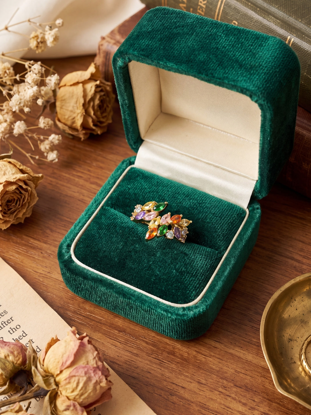 Leaf Glow Multicolor Crystal Ring