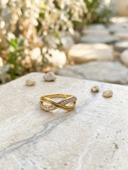 Infinity Twist Pavé Ring