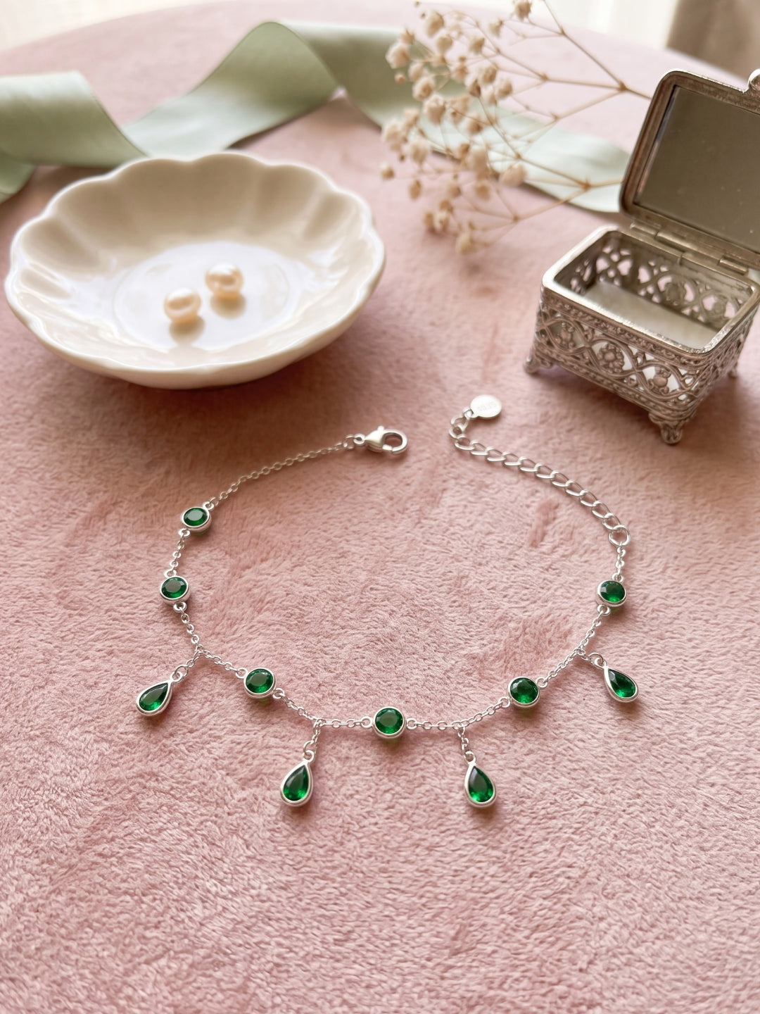 Emerald Leaf Silver Anklet