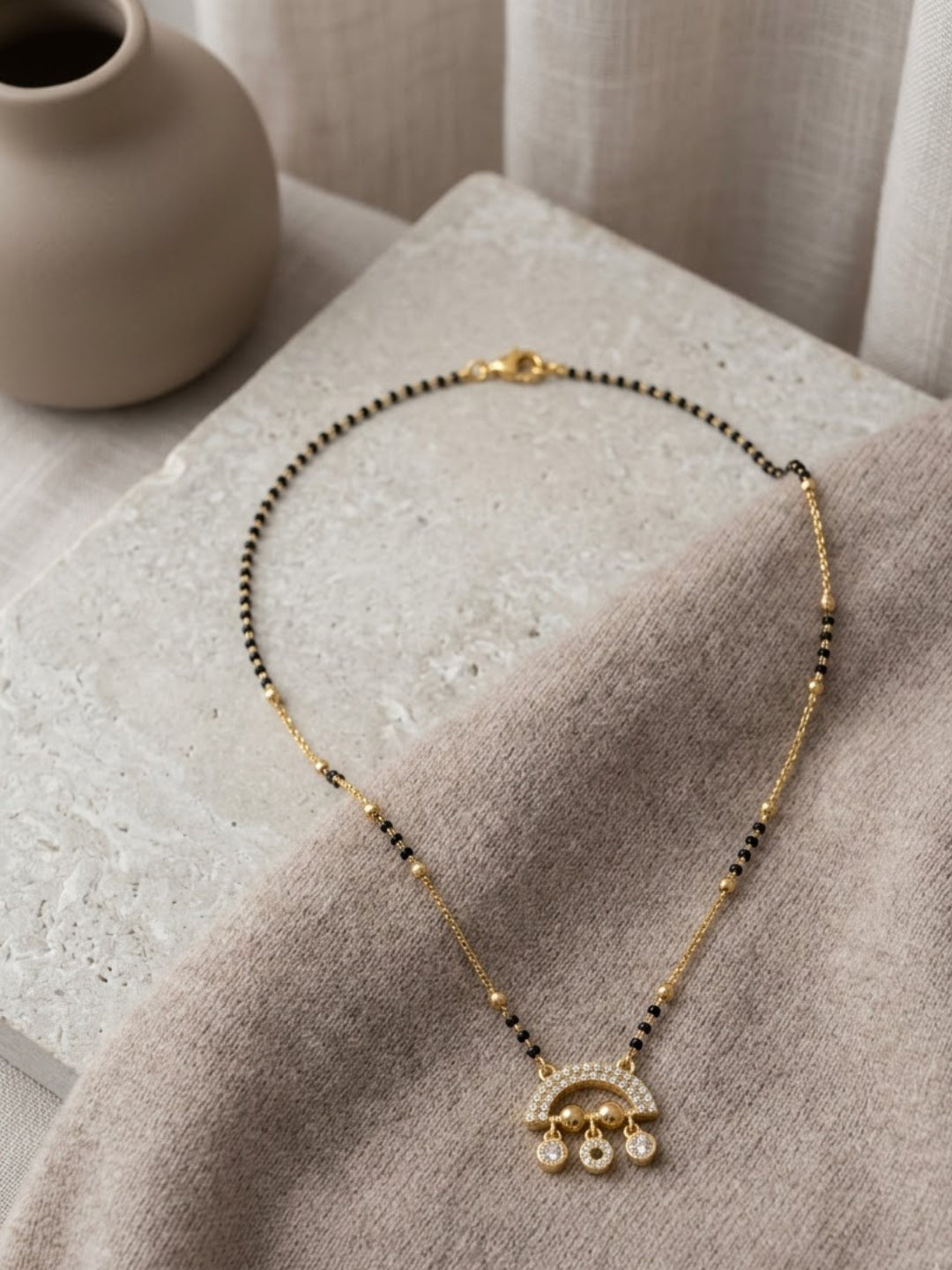 Sathiya Half-Moon Stone Mangalsutra