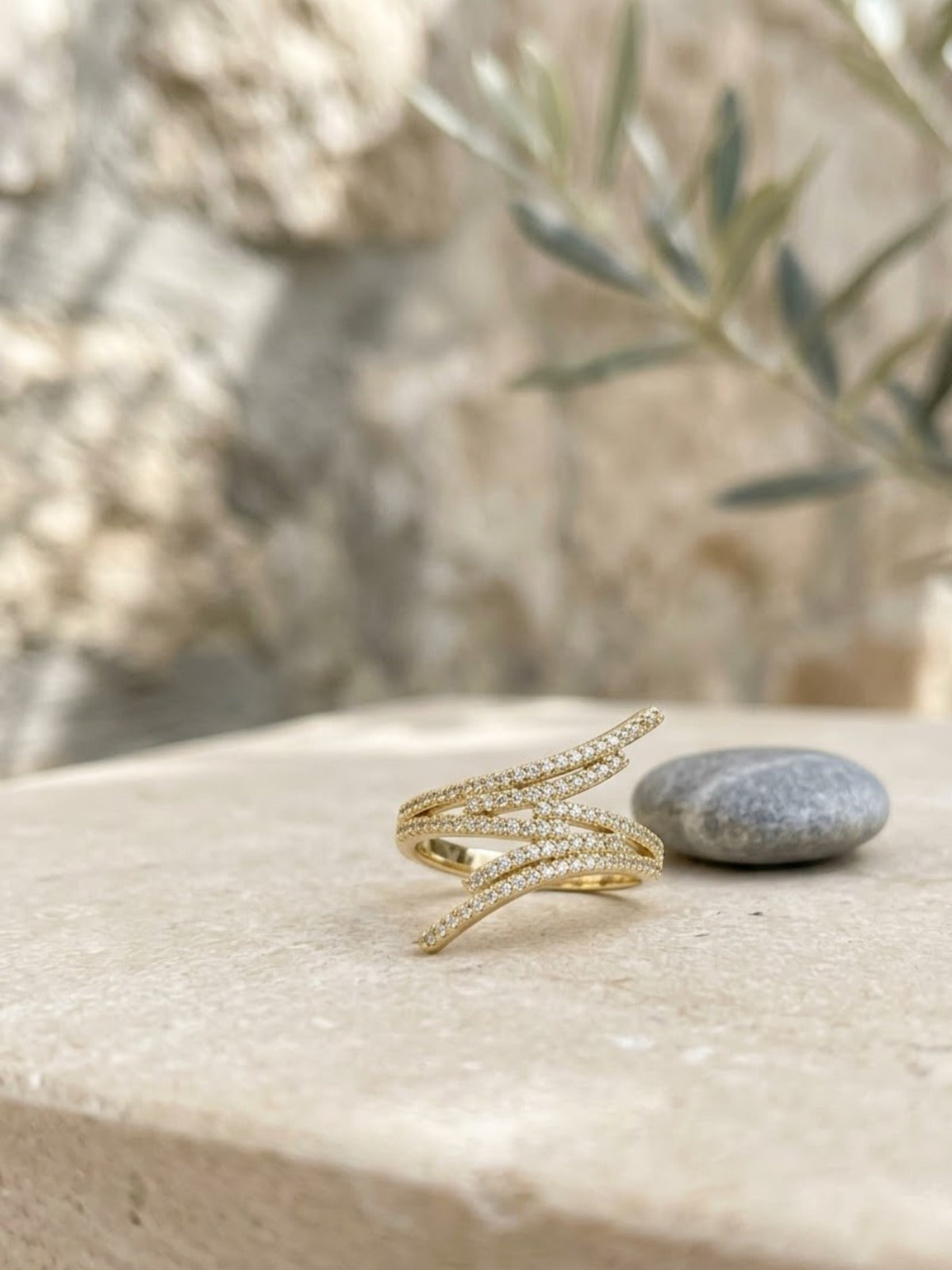 Power Shine Criss-Cross Statement Ring