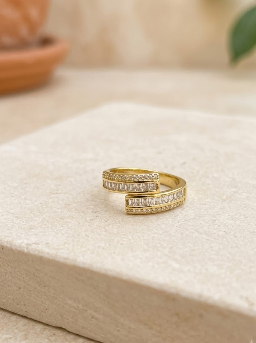 Brilliant Beauty Geometric Ring