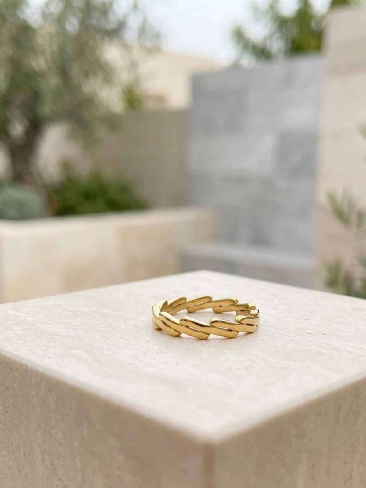Twinkle Chain Link Band Ring