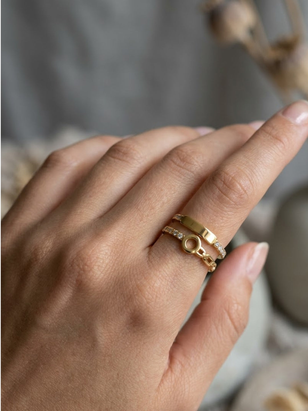 Tiara Link Circle Stackable Ring Set
