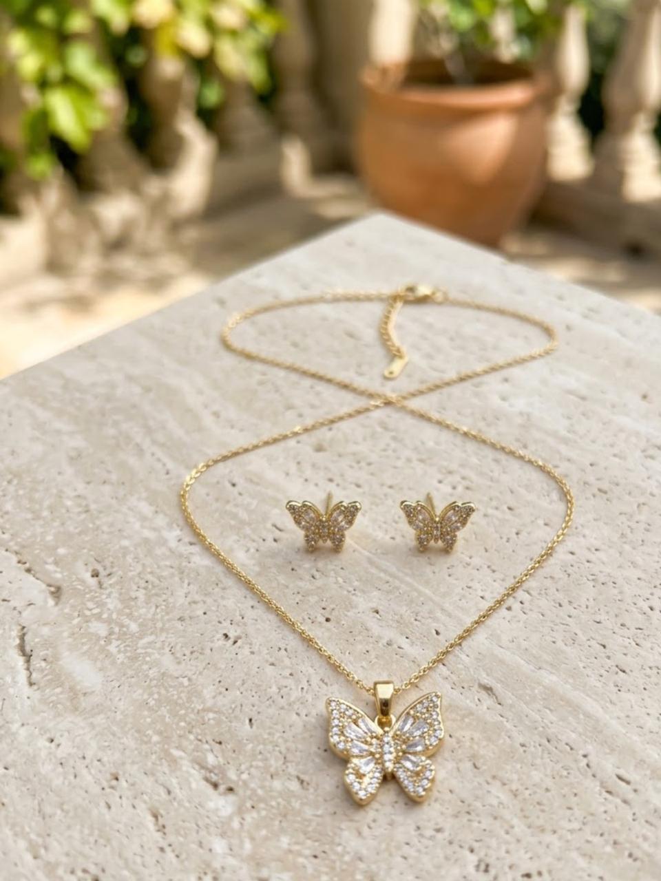 Flutter Bloom Butterfly Necklace Set