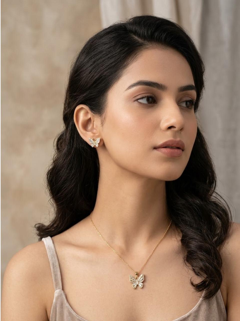 Flutter Bloom Butterfly Necklace Set
