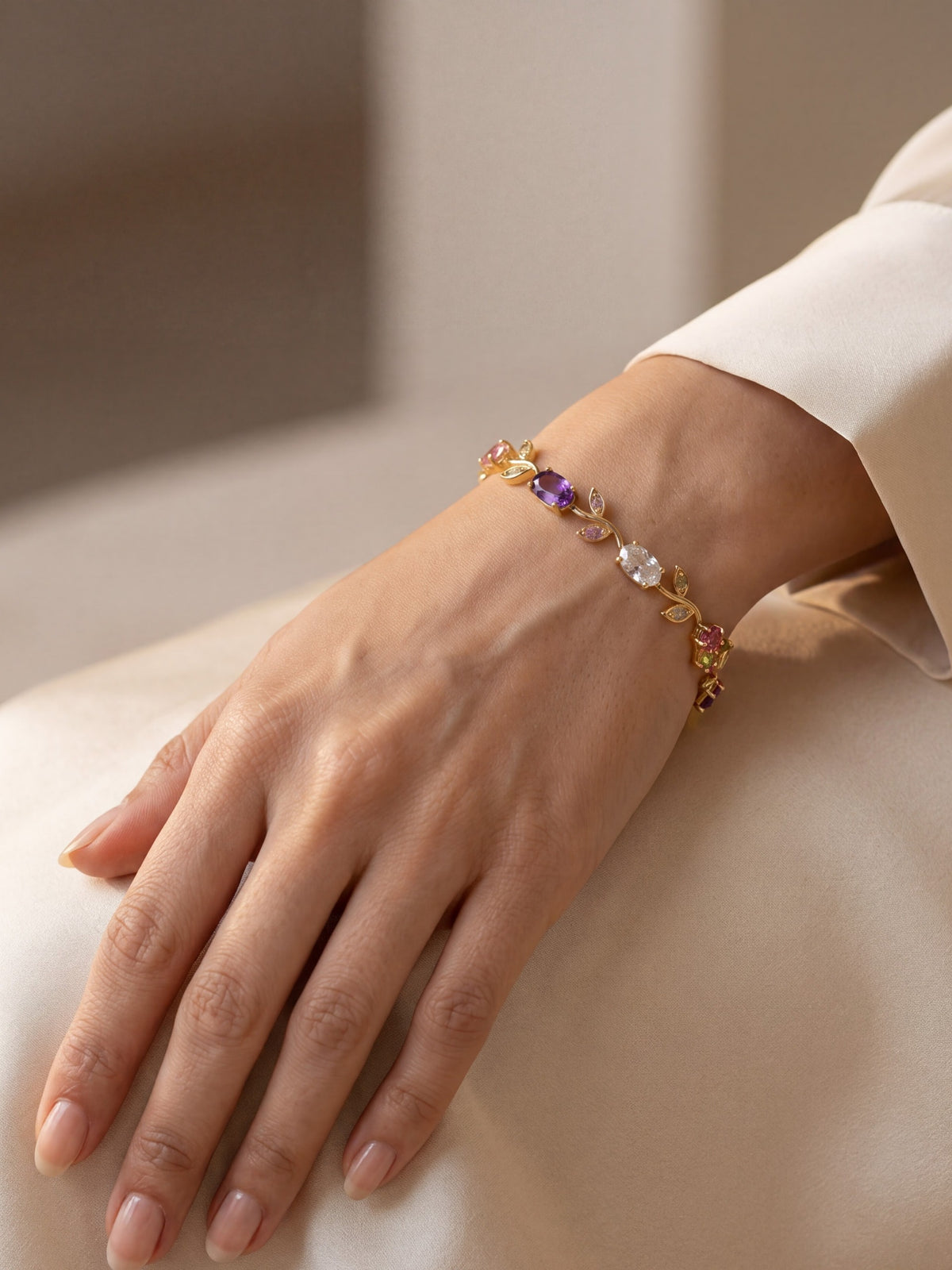 Tulip Love Wine Bracelet