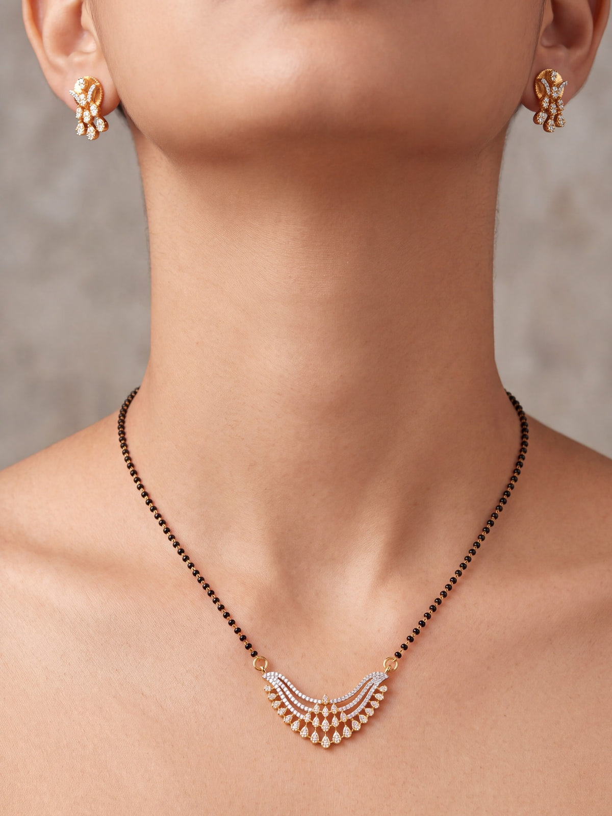 Sajan Layered Crescent Mangalsutra Set