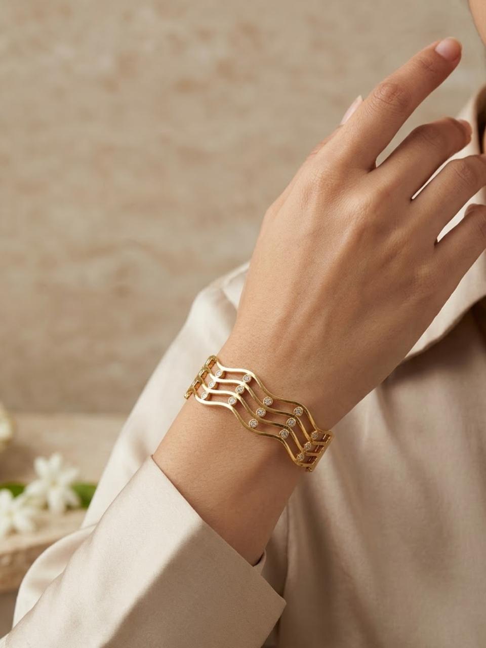 Amethyst Wave Gold Kada