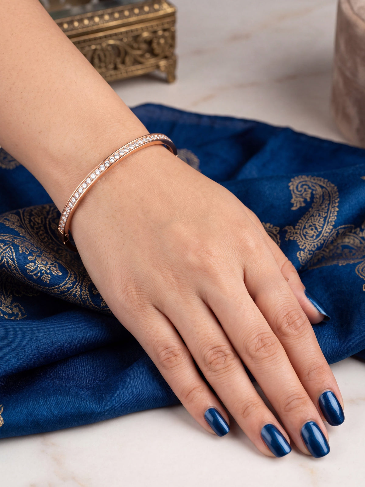 Rosy Loop Rose Gold Kada
