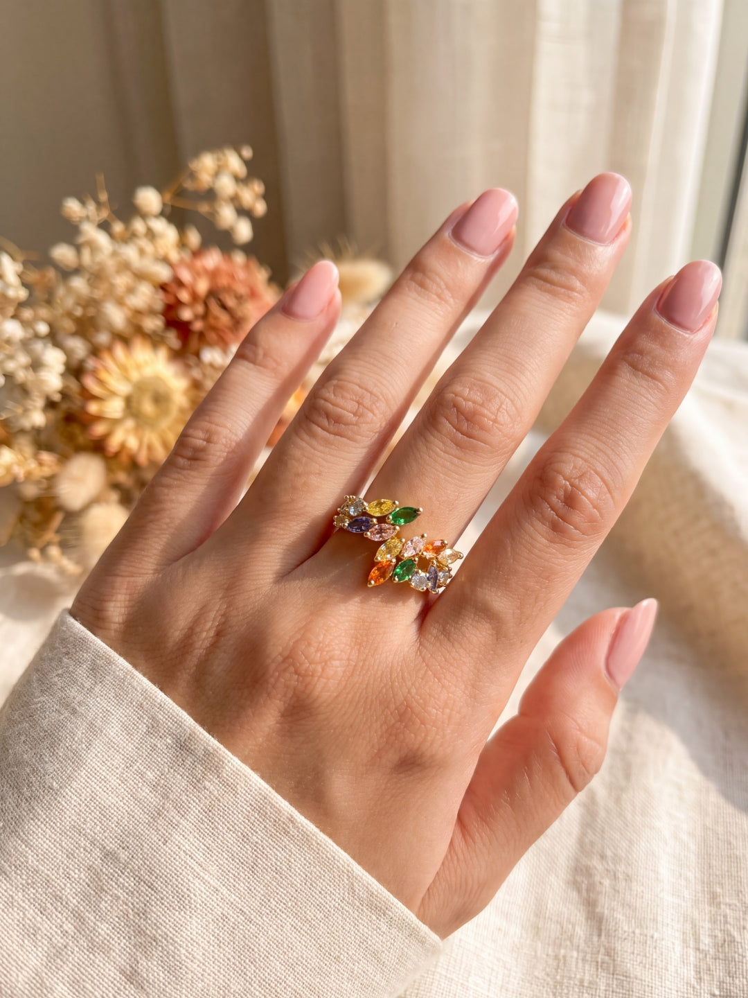 Leaf Glow Multicolor Crystal Ring