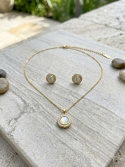 Cupid Pearl Round Pendant Necklace Set