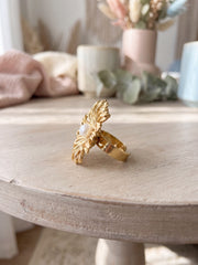 Rich Heavy Pearl Floral Ring